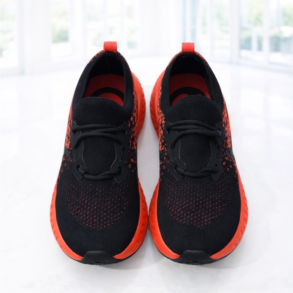 Nike Epic React Flyknit 2 Black and Crimson Knit Shoes Mens size 9.5 EUC